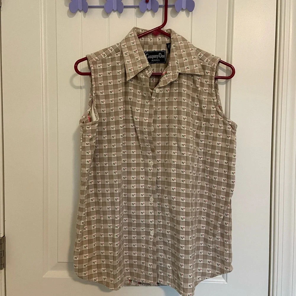 Vintage Company One women’s sleeveless‎ button down shirt — petite large